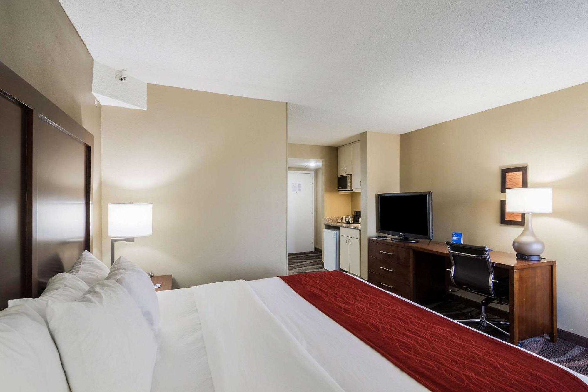 Comfort Inn Pensacola - University Area Exterior foto