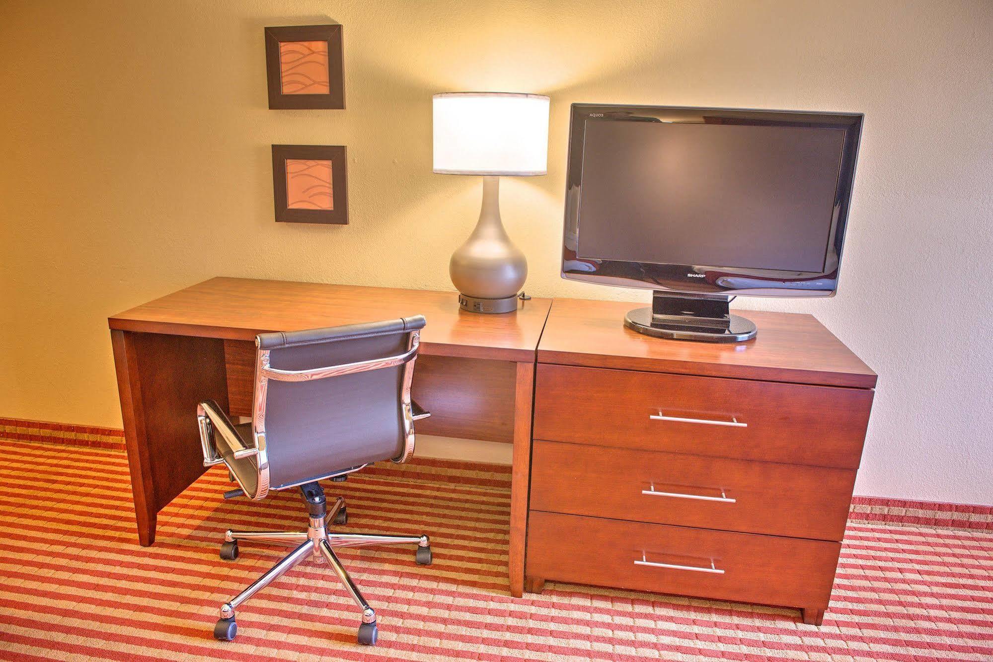 Comfort Inn Pensacola - University Area Exterior foto